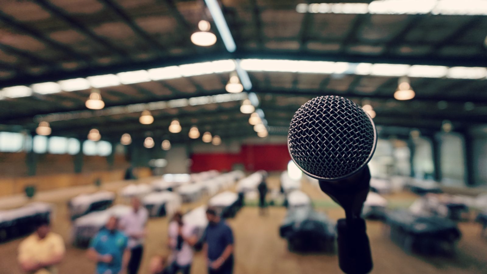 public-speaking-1600x900