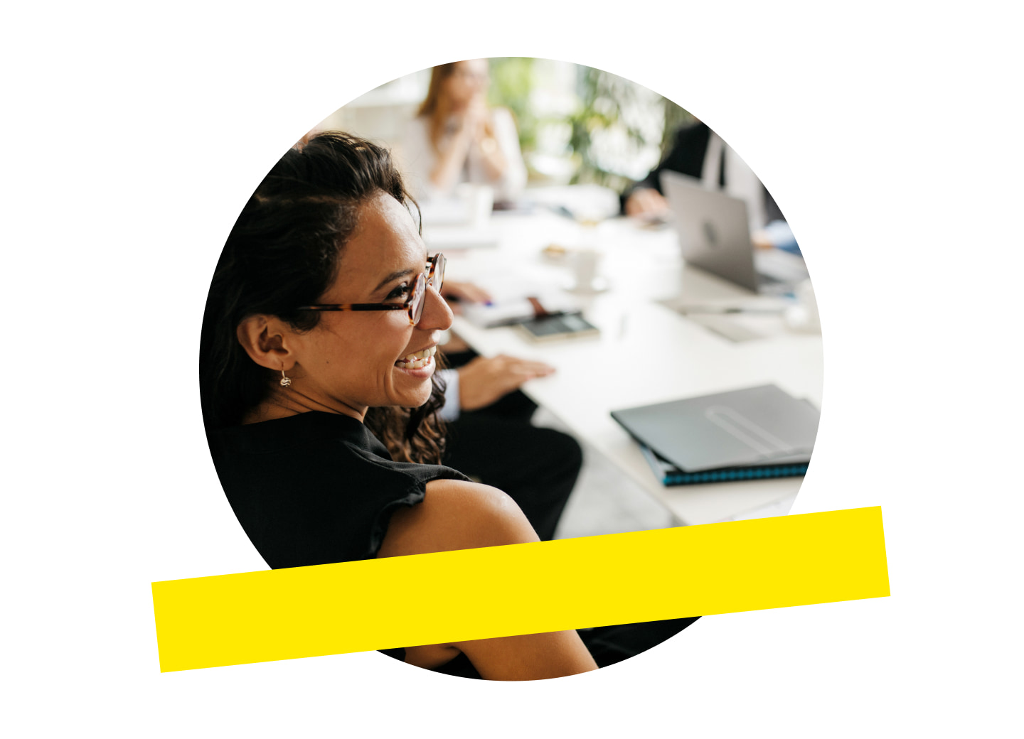 Profitez d’une solution unique pour la surveillance, la gestion, l’accès et l’assistance à distance.